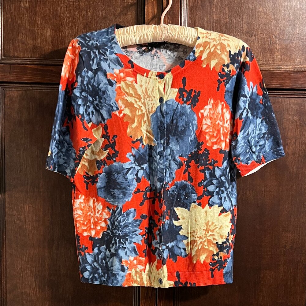 TALBOTS FLORAL SHORT SLEEVE CARDIGAN SIZE PETITE MEDIUM
